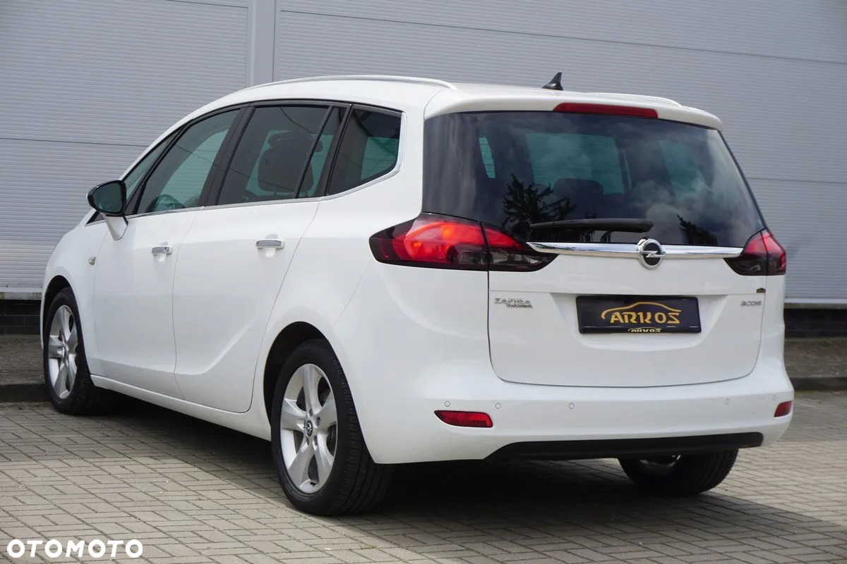 Opel Zafira - 14