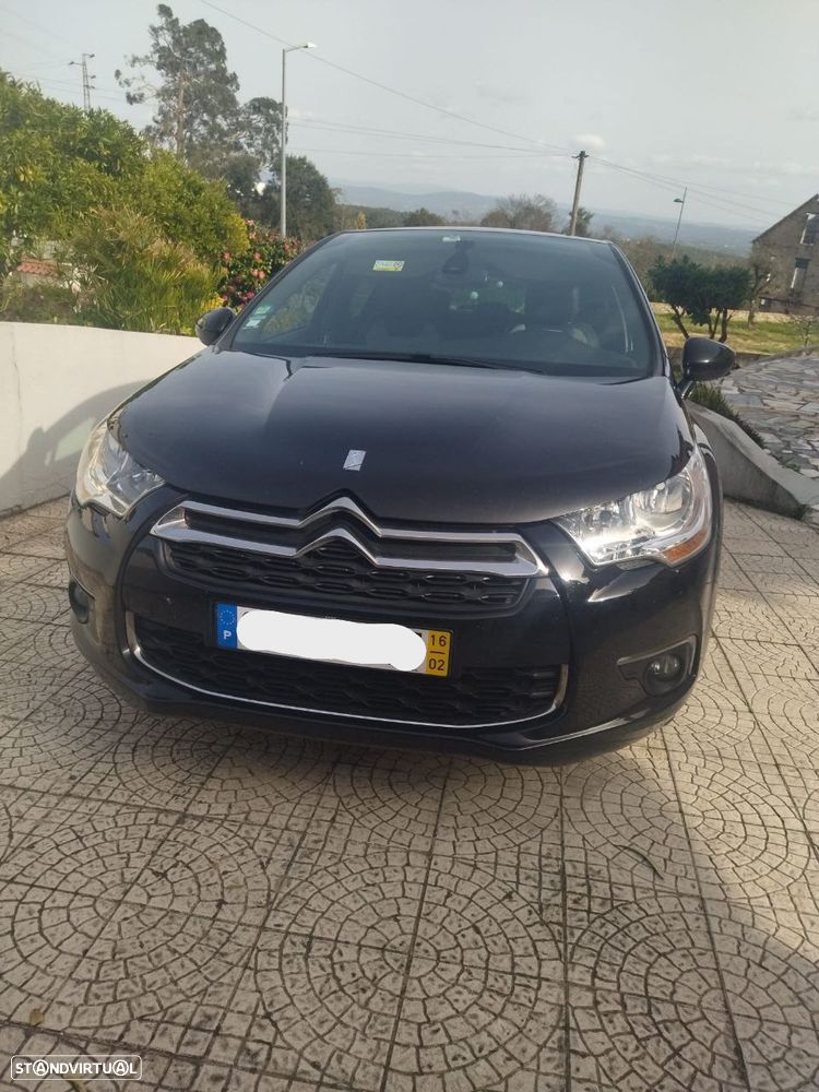 DS DS4 1.6 BlueHDi So Chic J18 - 1