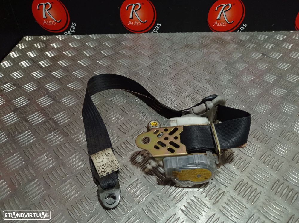 Cinto Frente Direito Toyota Corolla Verso (_E12_) - 2