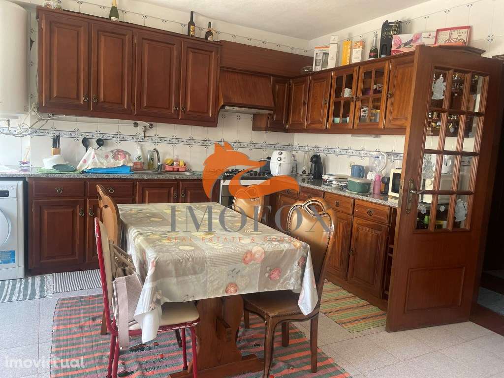 Apartamento T2 com garagem em Oliveira do Hospital - Grande imagem: 3/23