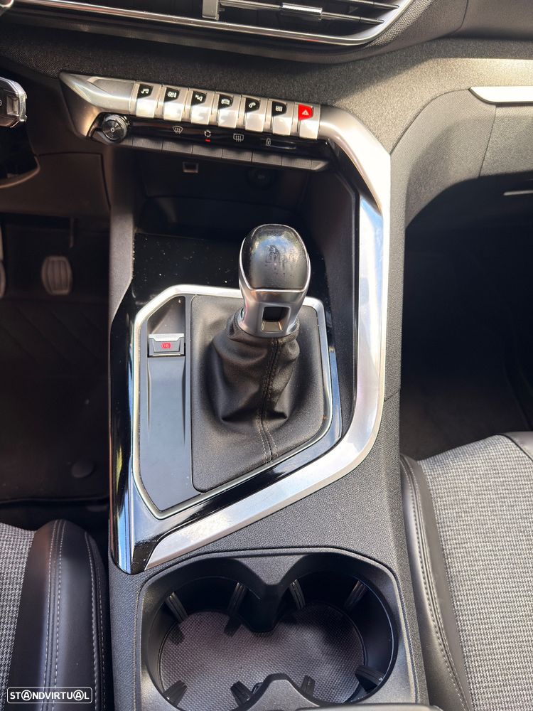 Peugeot 3008 PureTech 130 Stop & Start Allure - 15