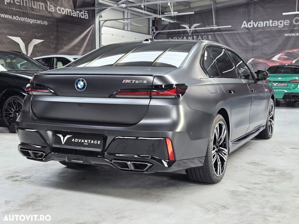 BMW Seria 7 - 8