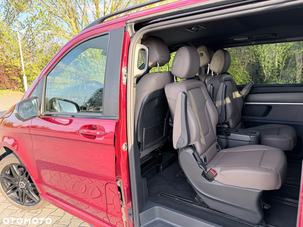 Mercedes-Benz Klasa V 250 d 4-Matic Avantgarde 9G-Tronic (d³ugi) - 23