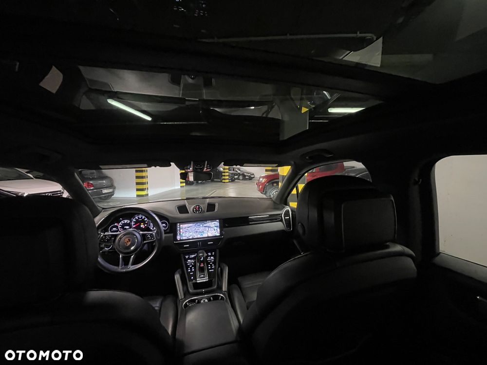 Porsche Cayenne Tiptronic S - 17