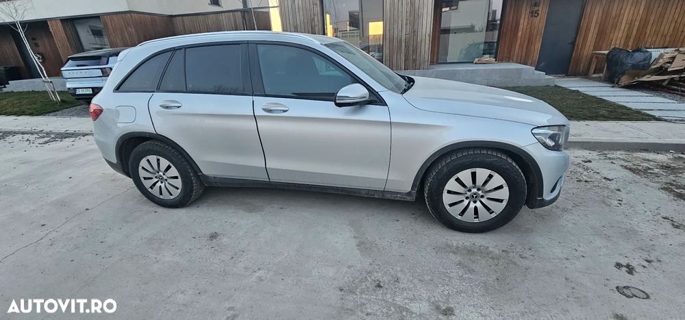 Mercedes-Benz GLC 220 d 4MATIC - 2