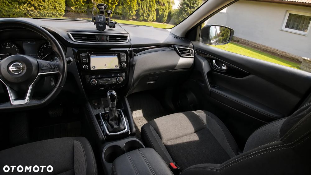 Nissan Qashqai 1.3 DIG-T DCT N-CONNECTA - 7