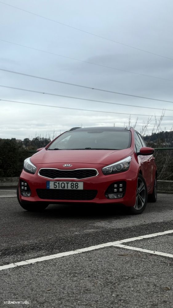 Kia Ceed SW 1.6 CRDi GT Line - 1