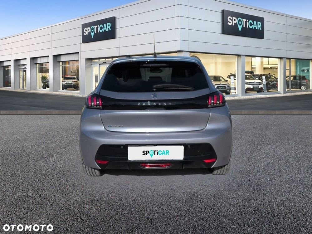 Peugeot 208 - 6