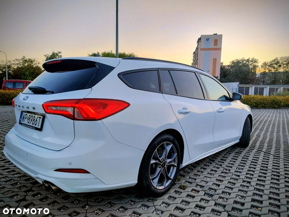 Ford Focus 2.0 EcoBlue ST-Line - 4