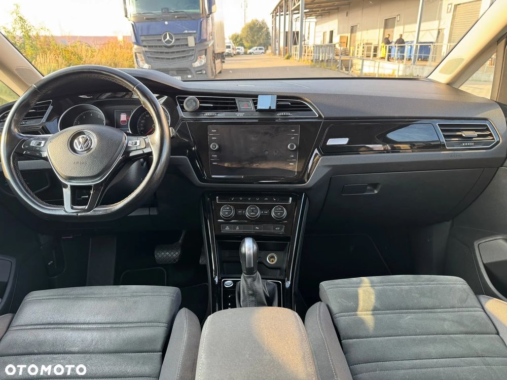 Volkswagen Touran 1.5 TSI EVO Highline DSG - 9