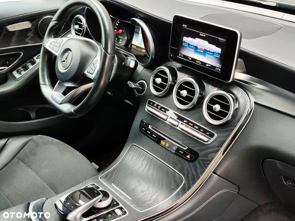 Mercedes-Benz GLC 250 4-Matic - 36