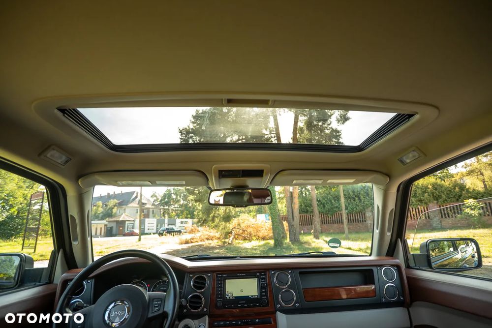 Jeep Commander 3.0 CRD Limited - 38