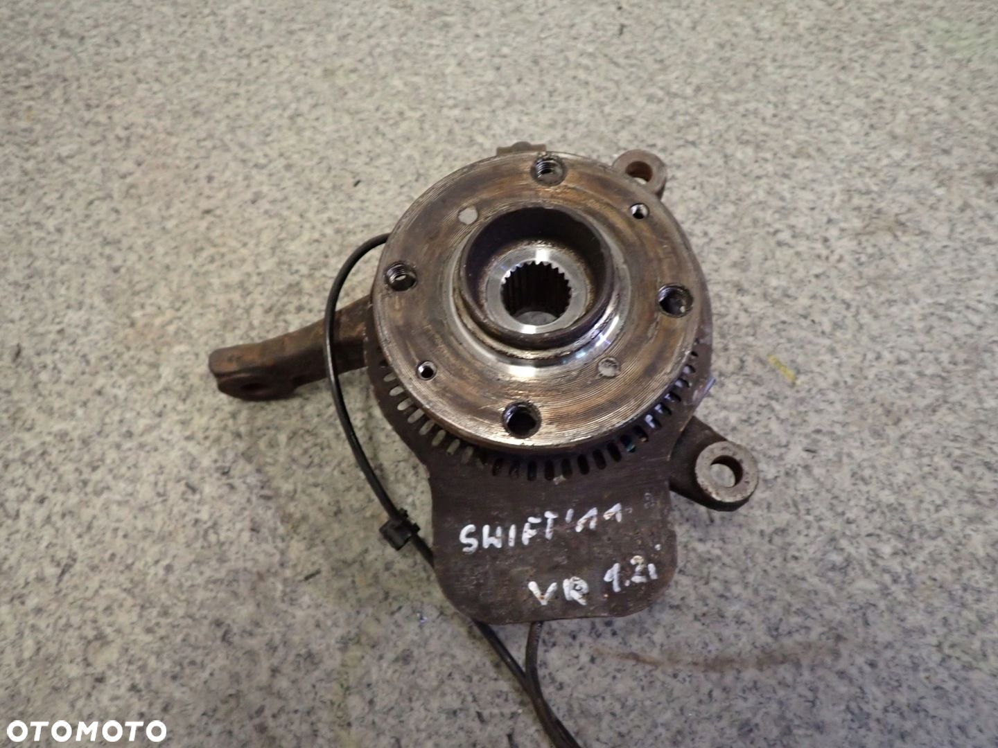 SUZUKI SWIFT 10- ZWROTNICA PRZEDNIA PRAWA - 2