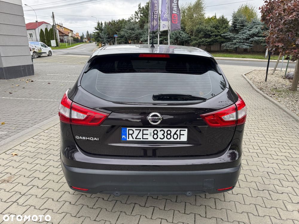 Nissan Qashqai 1.6 DCi Xtronic N-Connecta - 9