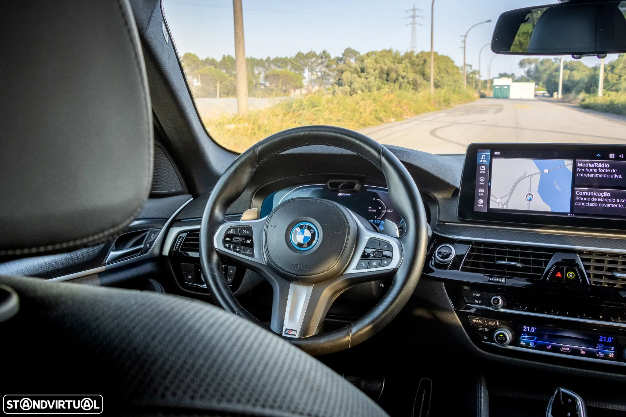 BMW 530 e Pack Desportivo M - 25