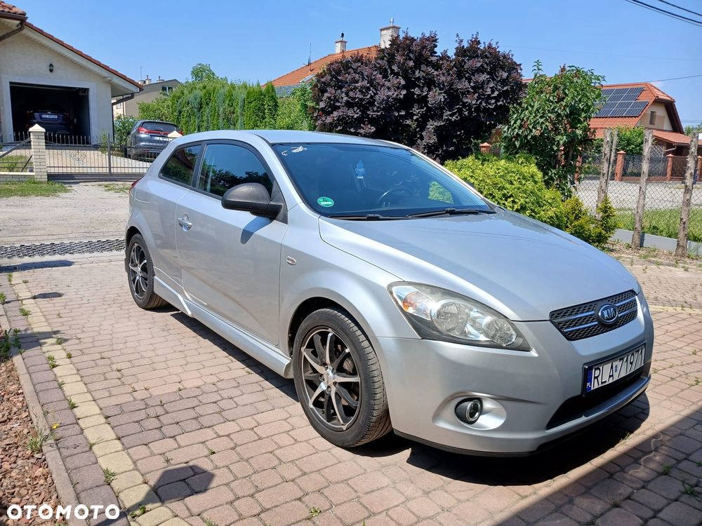 Kia Ceed 2.0 Optimum + - 1