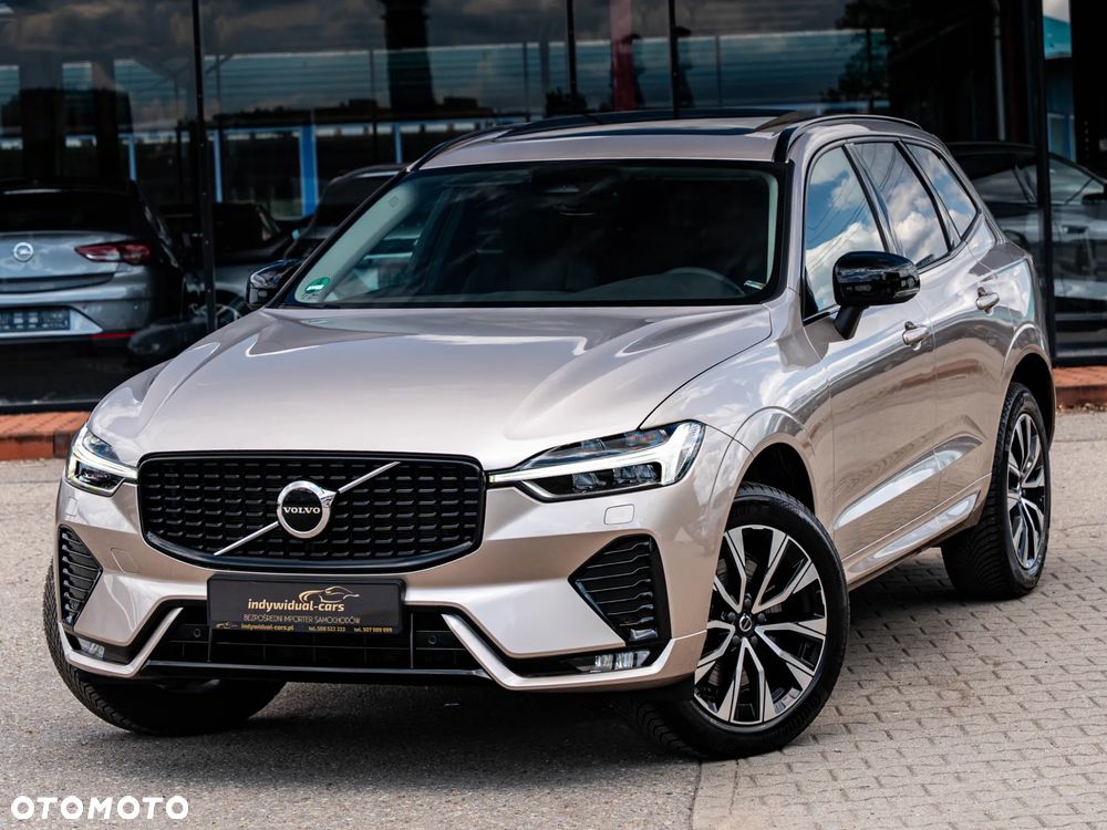 Volvo XC 60 B4 B Plus Dark - 2