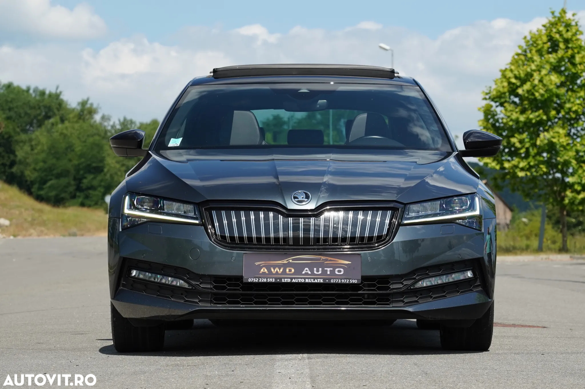 Skoda Superb 1.4 TSI iV DSG Sportline - 24
