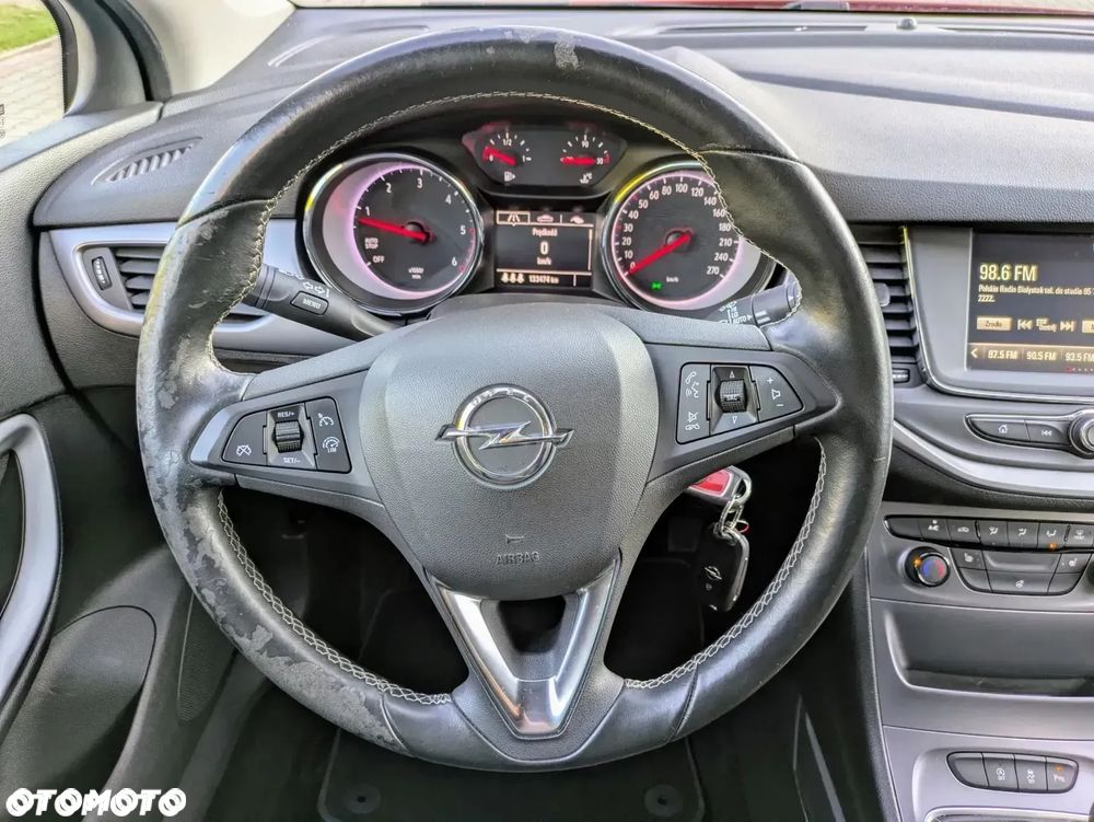Opel Astra - 16