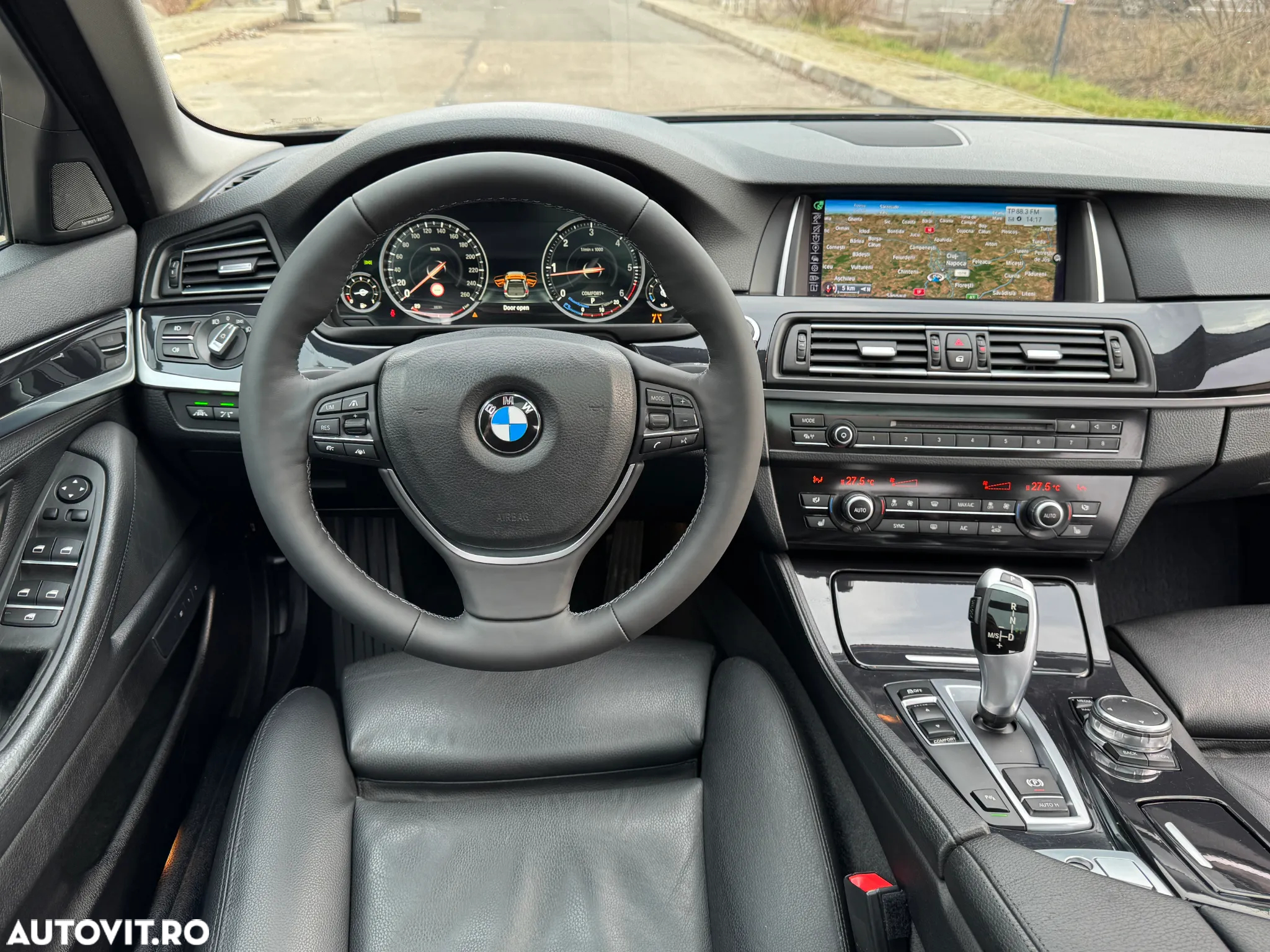 BMW Seria 5 525d Touring Aut. Luxury Line - 6