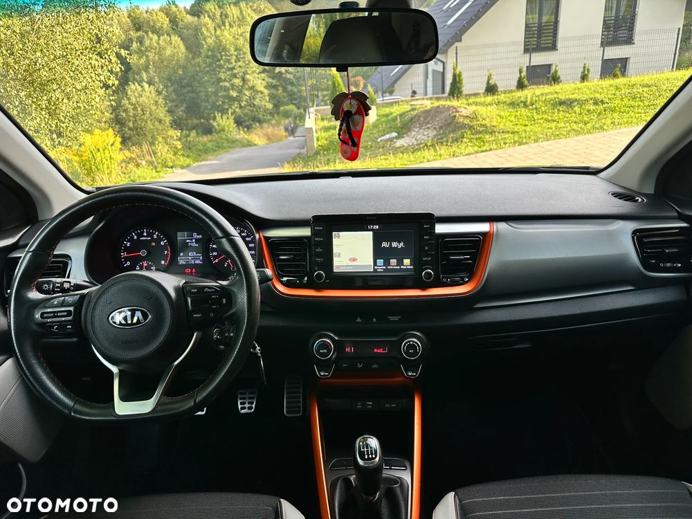 Kia Stonic - 12
