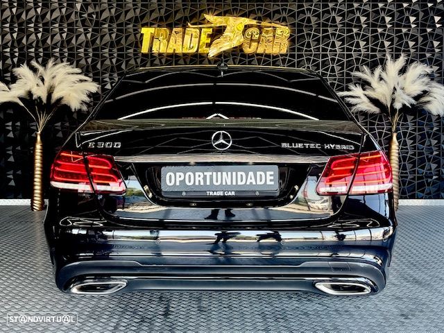 Mercedes-Benz E 300 BLUETEC Hybrid Avantgarde 107g - 34