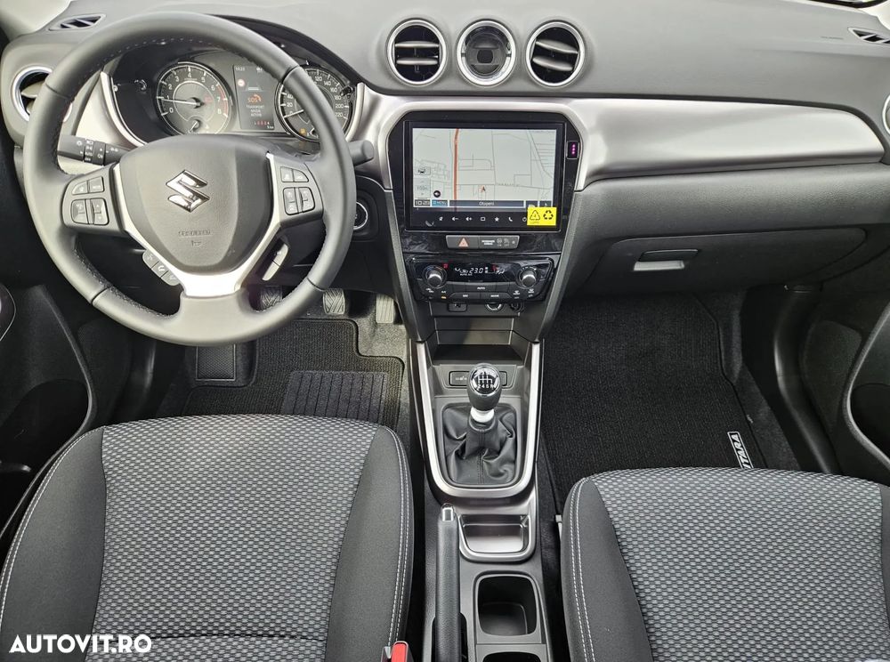 Suzuki Vitara 1.4 Boosterjet 6MT MHEV Passion - 8