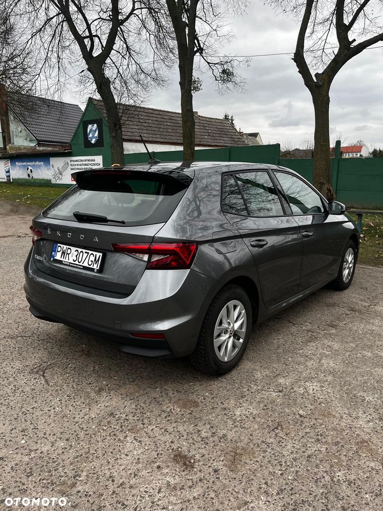 Skoda Fabia 1.0 TSI Ambition - 4