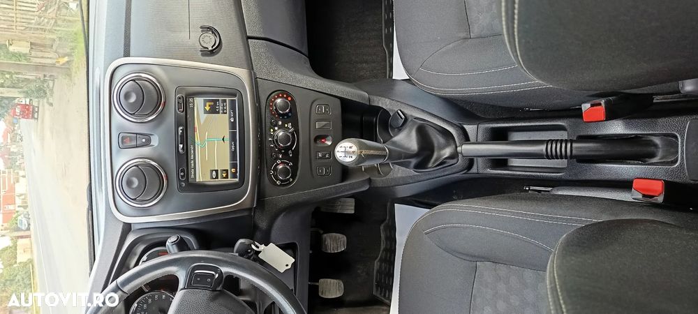 Dacia Logan MCV 0.9 TCe 90 CP Prestige - 19
