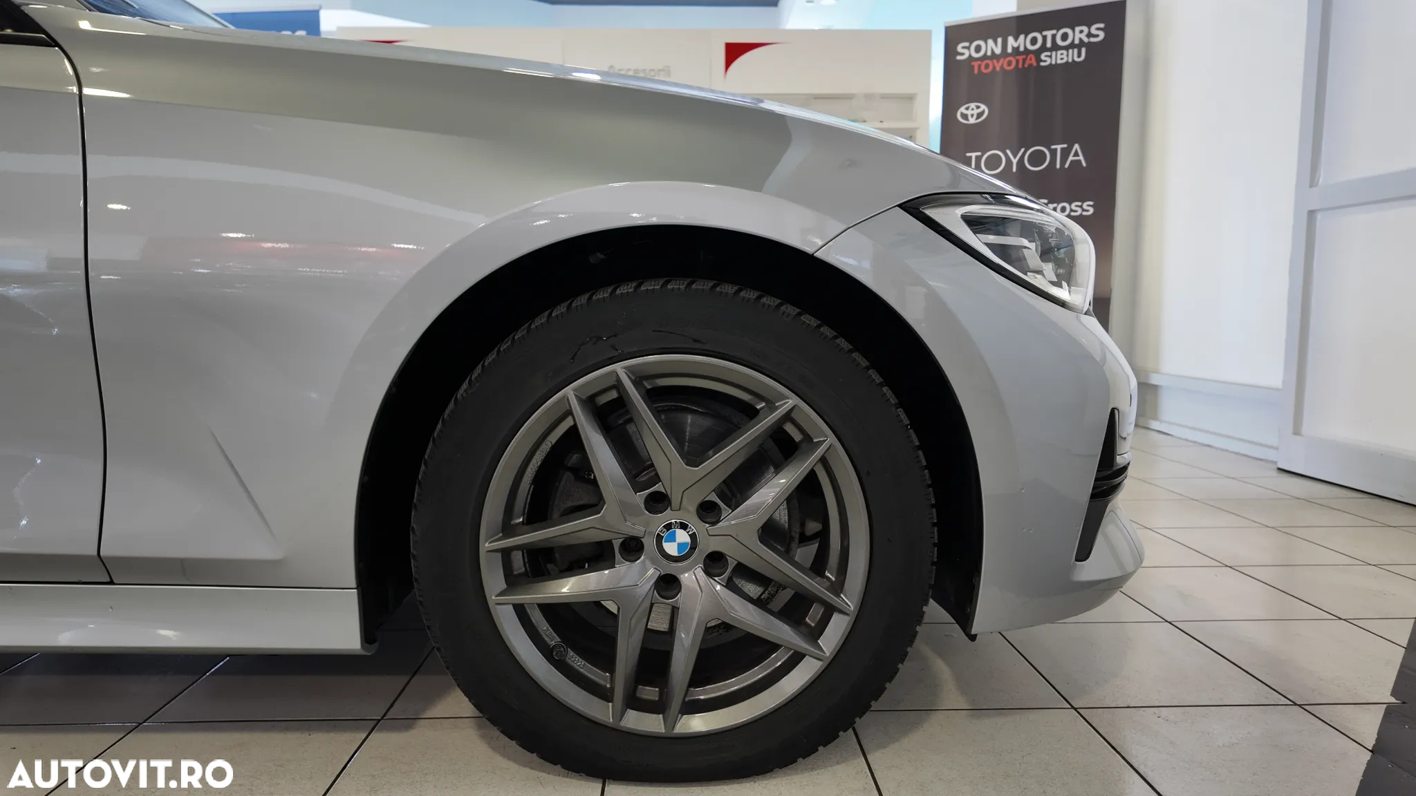 BMW Seria 3 320d Touring xDrive Aut. Advantage - 39