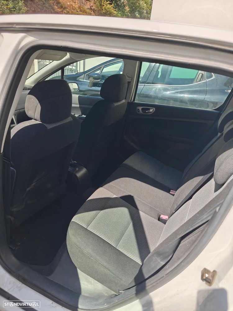 Peugeot 307 2.0 HDi 110 XS Premium - 7