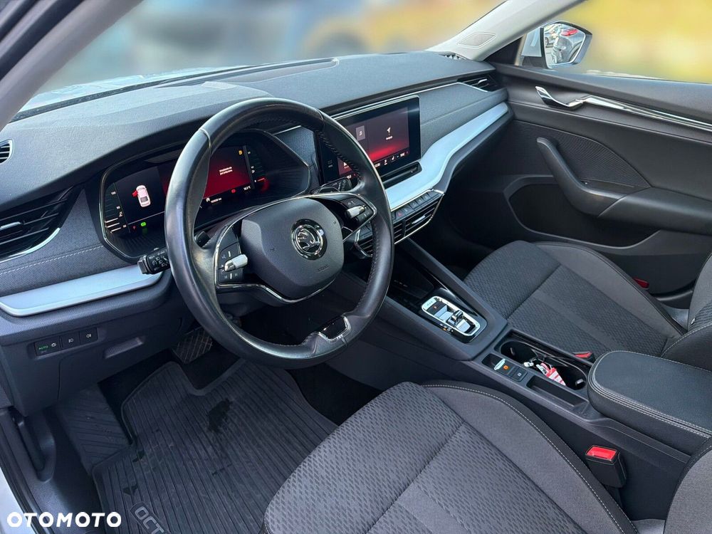 Skoda Octavia - 10