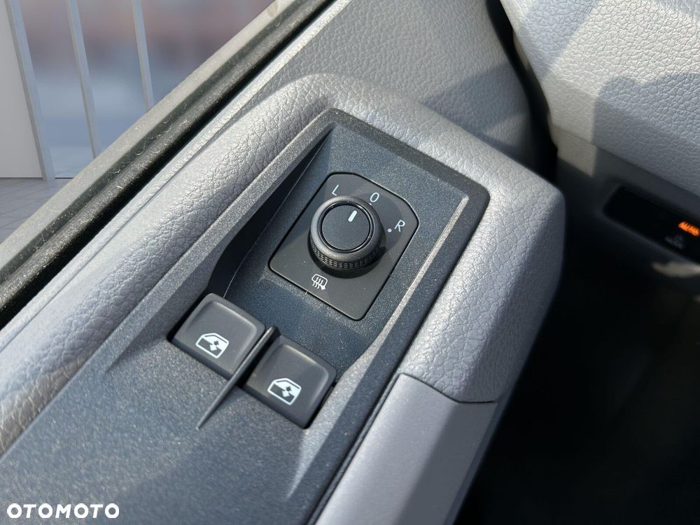 Volkswagen Crafter 35 Brygadówka/L4H3, 2.0 BiTDI 163KM, 4490mm, Wysoki dach, r.o. 4490 mm, manualna 6-biegowa - 30