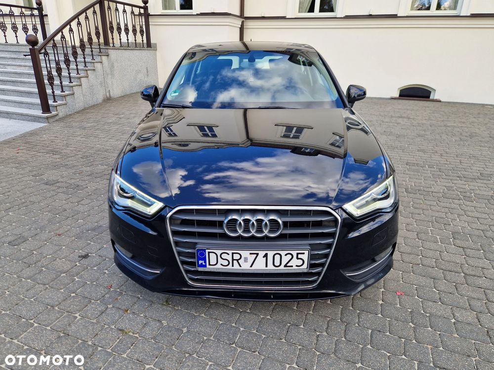 Audi A3 2.0 TDI Attraction - 5