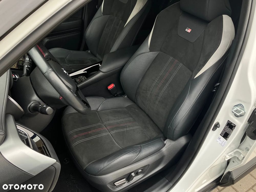 Toyota C-HR 1.8 Hybrid GPF GR Sport - 37