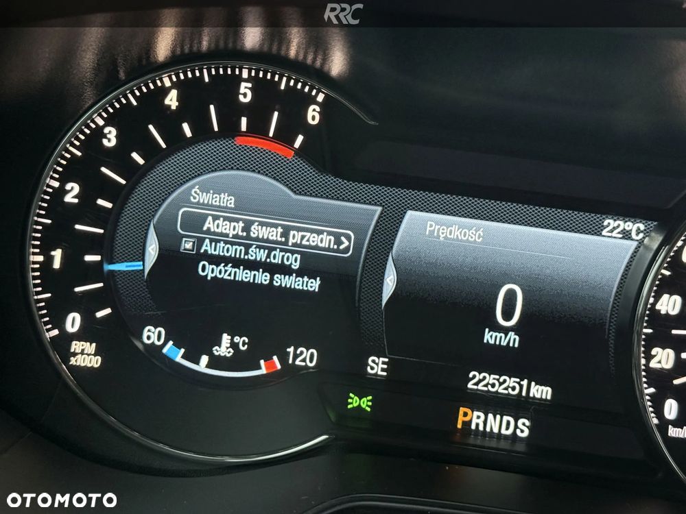 Ford Mondeo 2.0 TDCi Titanium PowerShift - 34