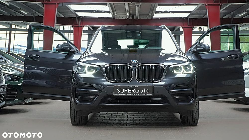 BMW X3 xDrive20i GPF - 4