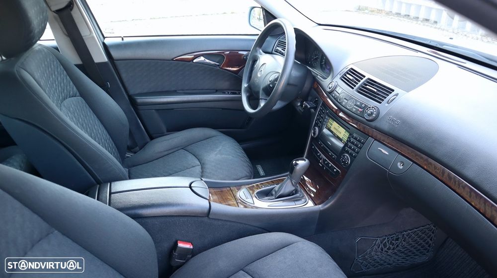 Mercedes-Benz E 200 CDI Auto Classic - 30