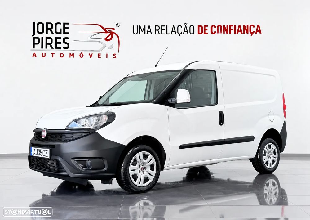 Fiat DOBLO CARGO 1.3 M-JET 95 CV - 3 LUGARES - IVA DEDUTIVÉL - 8603 KM - 10