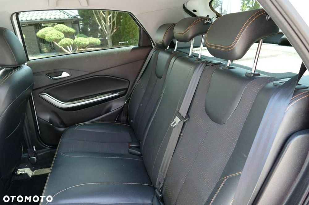 Volkswagen T-Roc - 34