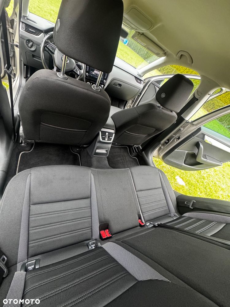 Skoda Octavia 2.0 TDI Edition - 5