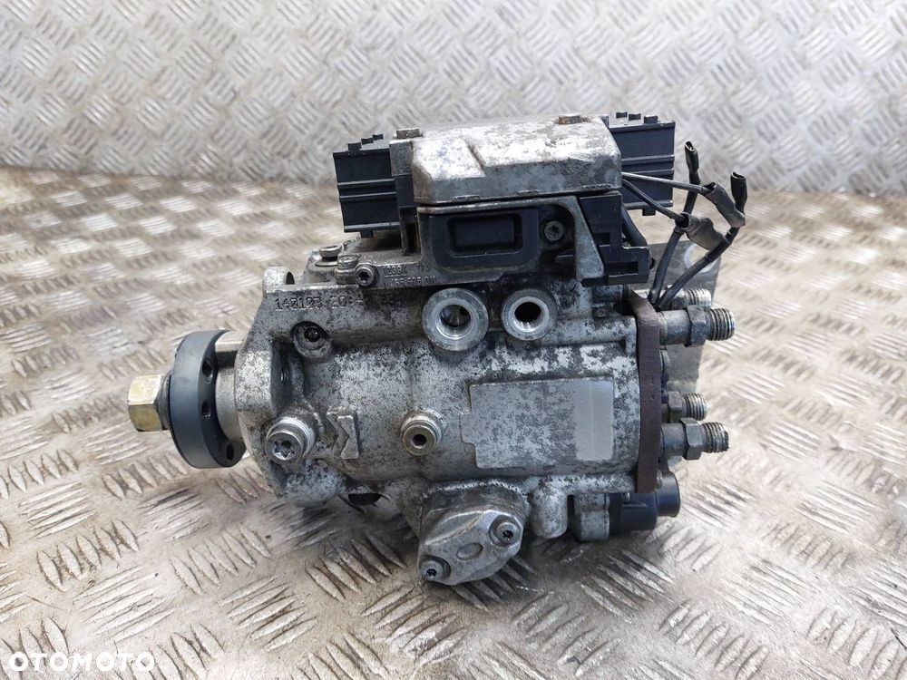 POMPA WTRYSKOWA USZKODZONA OPEL VECTRA C 2.2 DTI 0470504215 55351757 - 3