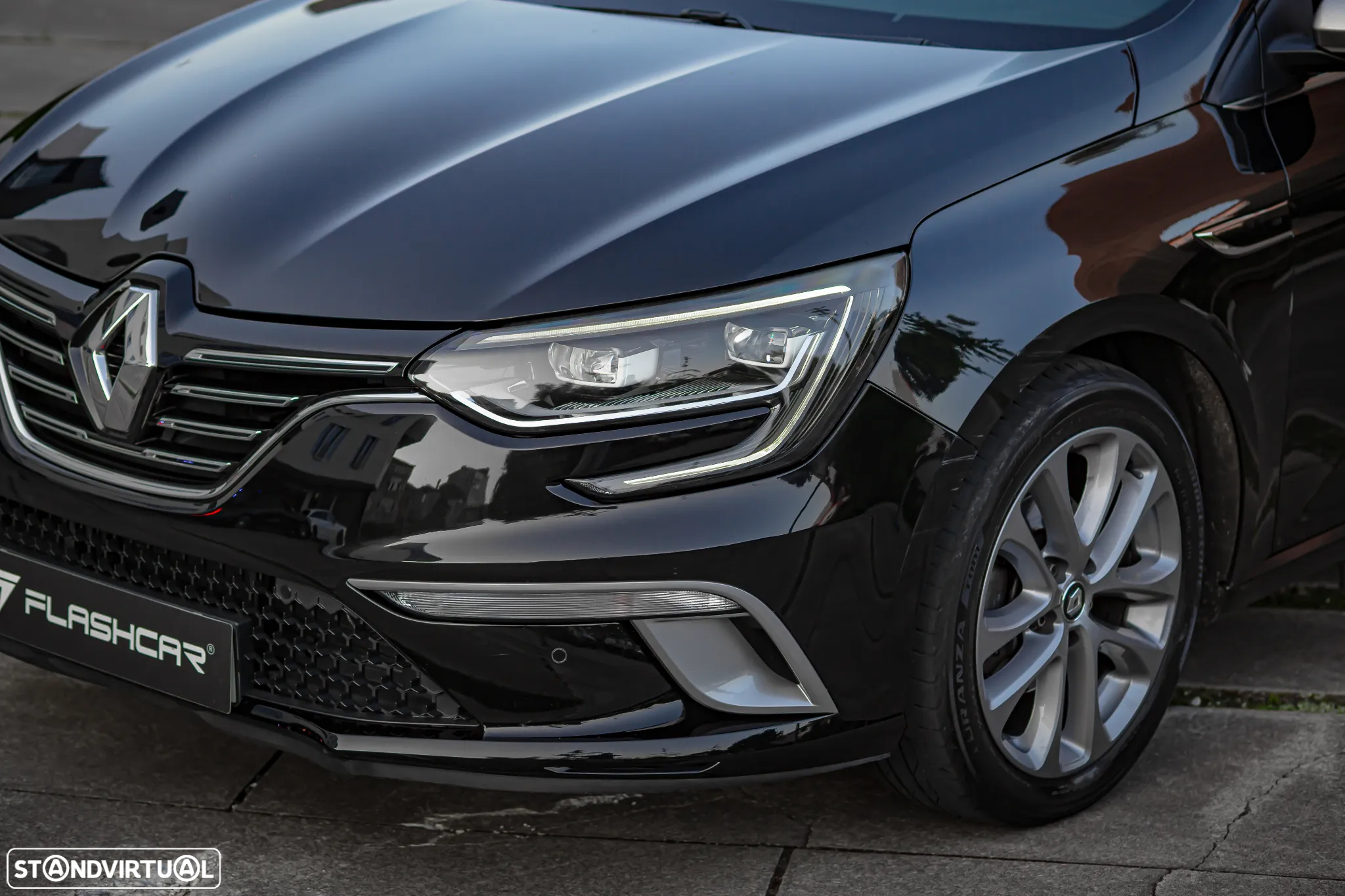 Renault Mégane 1.2 TCE GT Line - 10