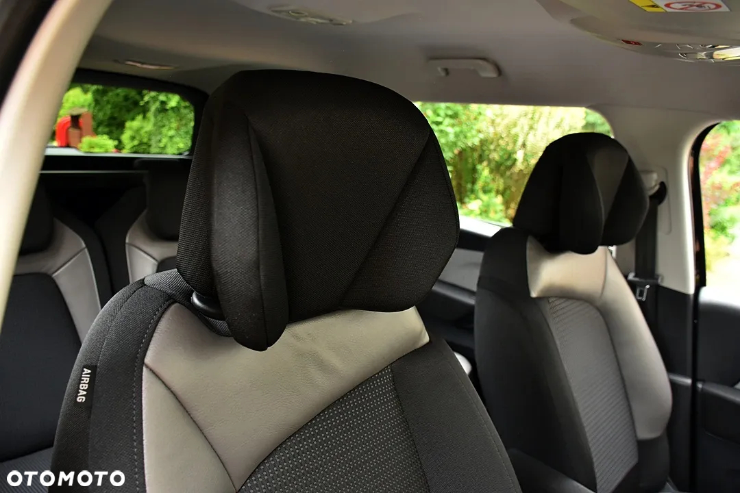 Citroën C4 SpaceTourer BlueHDi 130 Stop&Start EAT8 SELECTION - 35