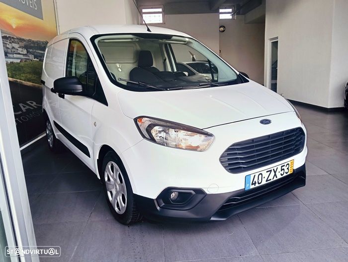 Ford Transit Courier - 3