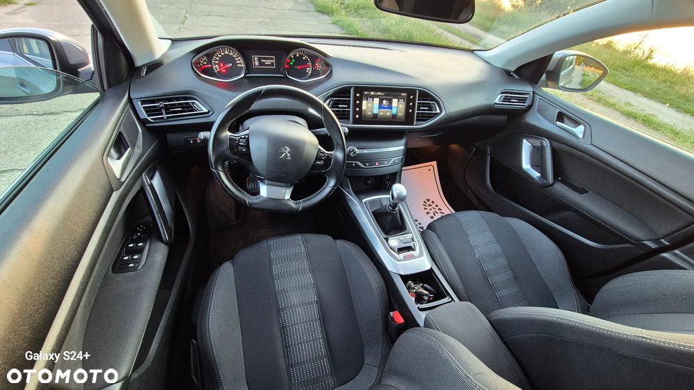 Peugeot 308 BlueHDi 150 Stop & Start Allure - 18