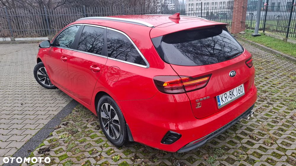 Kia Ceed 1.4 T-GDI L Business Line - 2