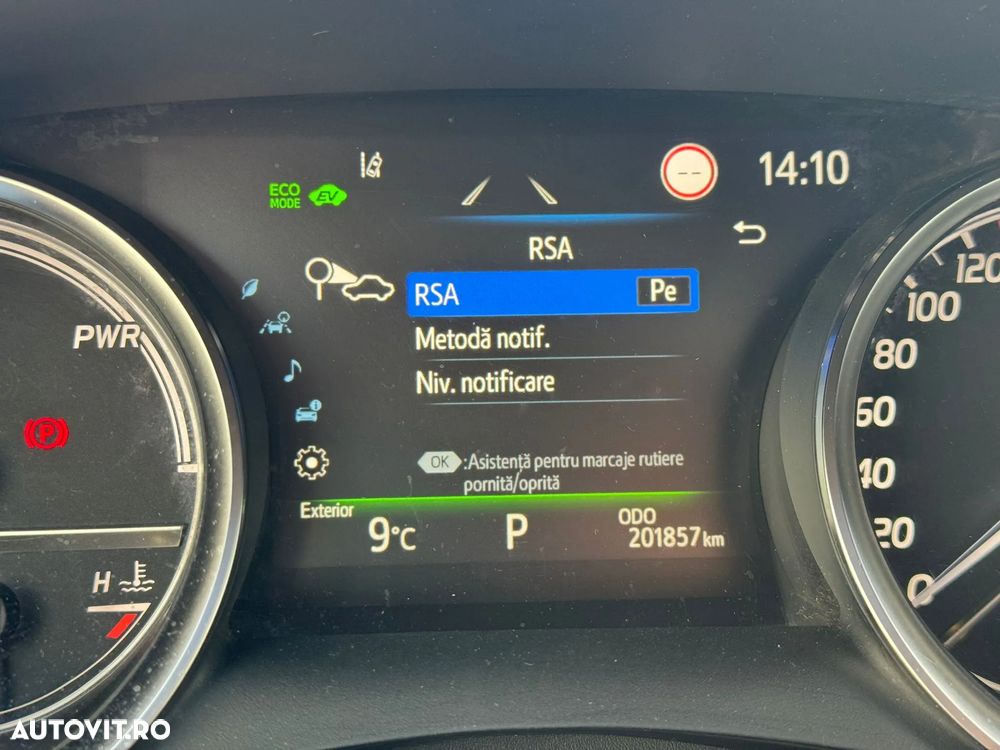 Toyota Camry 2.5 Dynamic - 21