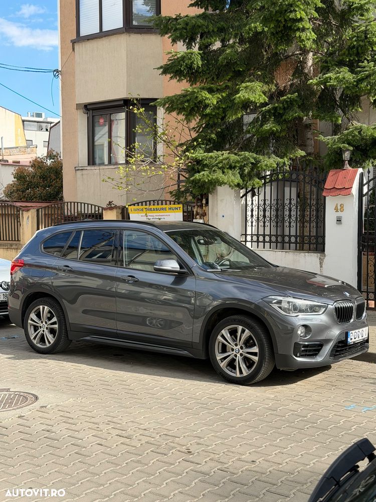 BMW X1 xDrive20d Aut. Sport Line - 1