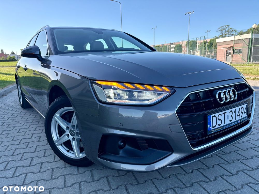 Audi A4 Avant 35 TFSI design - 36